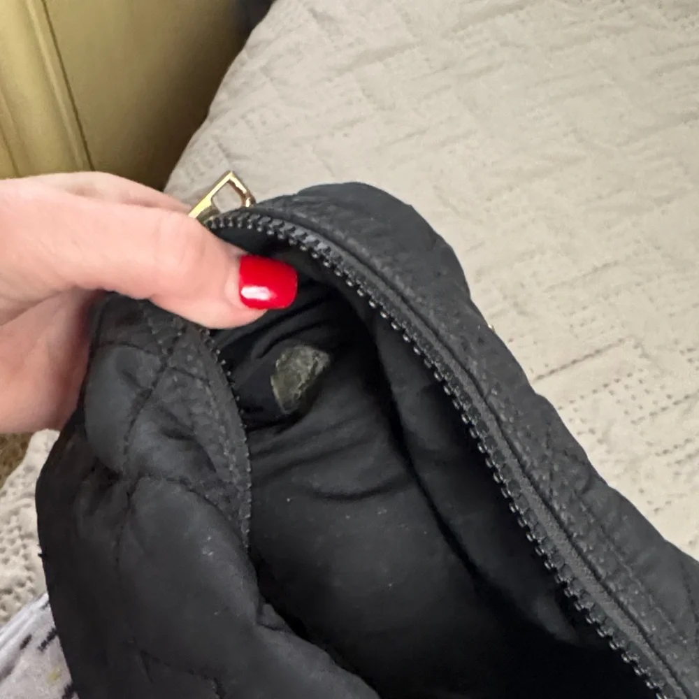 Marc Jacobs Quilted Black Pouch - Picture 7 of 9